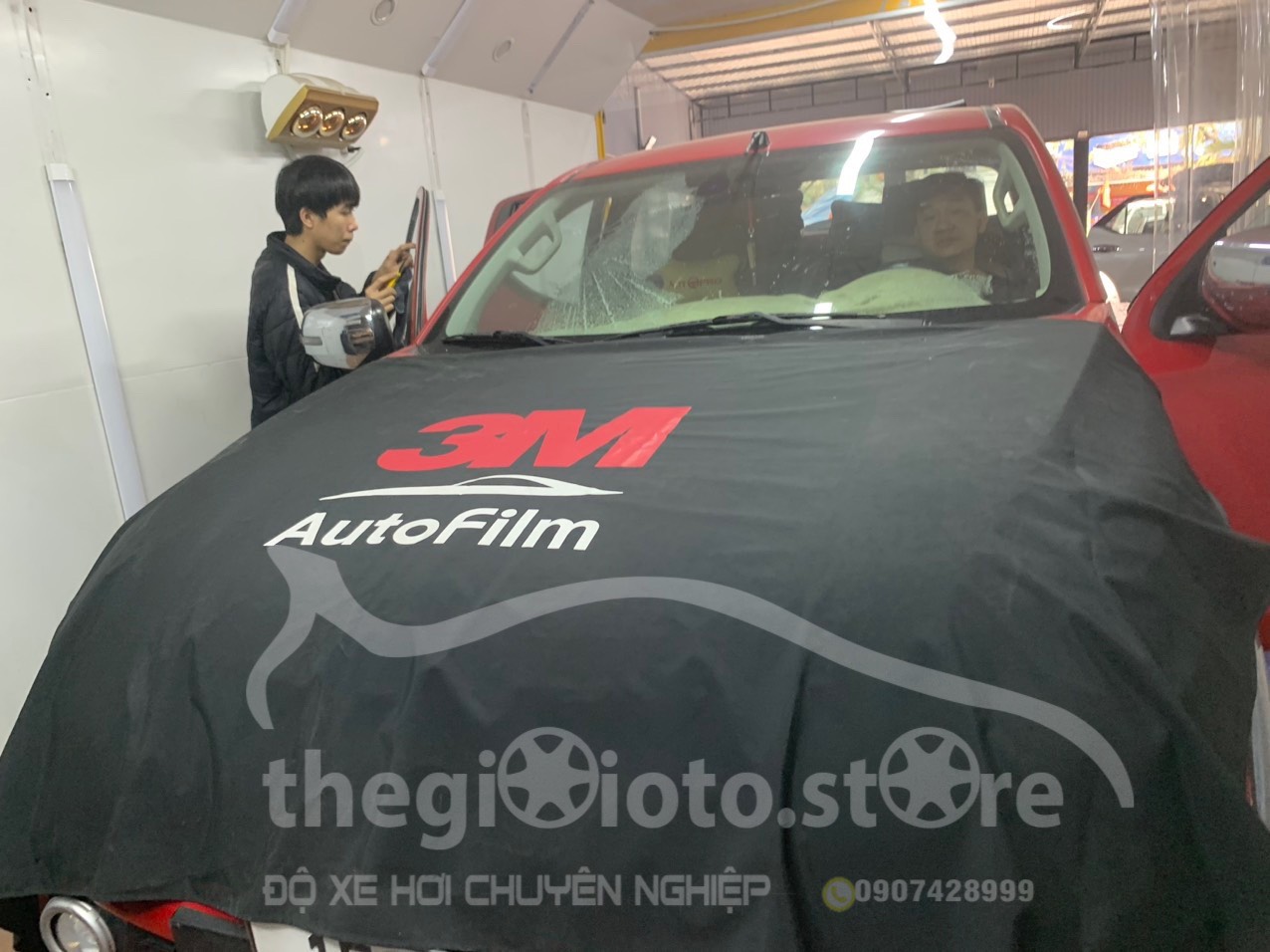 Dán phim cách nhiệt 3m cho xe Hyundai Triton 