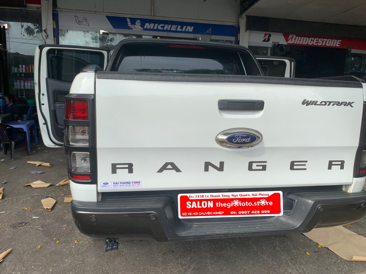 Độ chống ồn cho xe Ford Ranger 