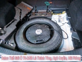 Độ loa Sub Bose hốc lốp cho xe Mazda CX5