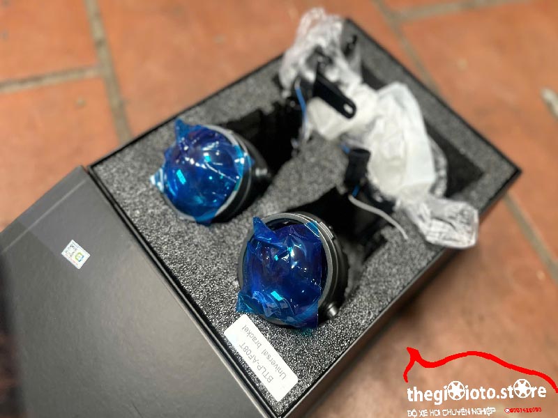 bi-led-bulbtek-thay-cho-cx9