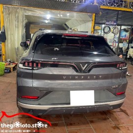 Dán phim cách nhiệt cho xe VF8