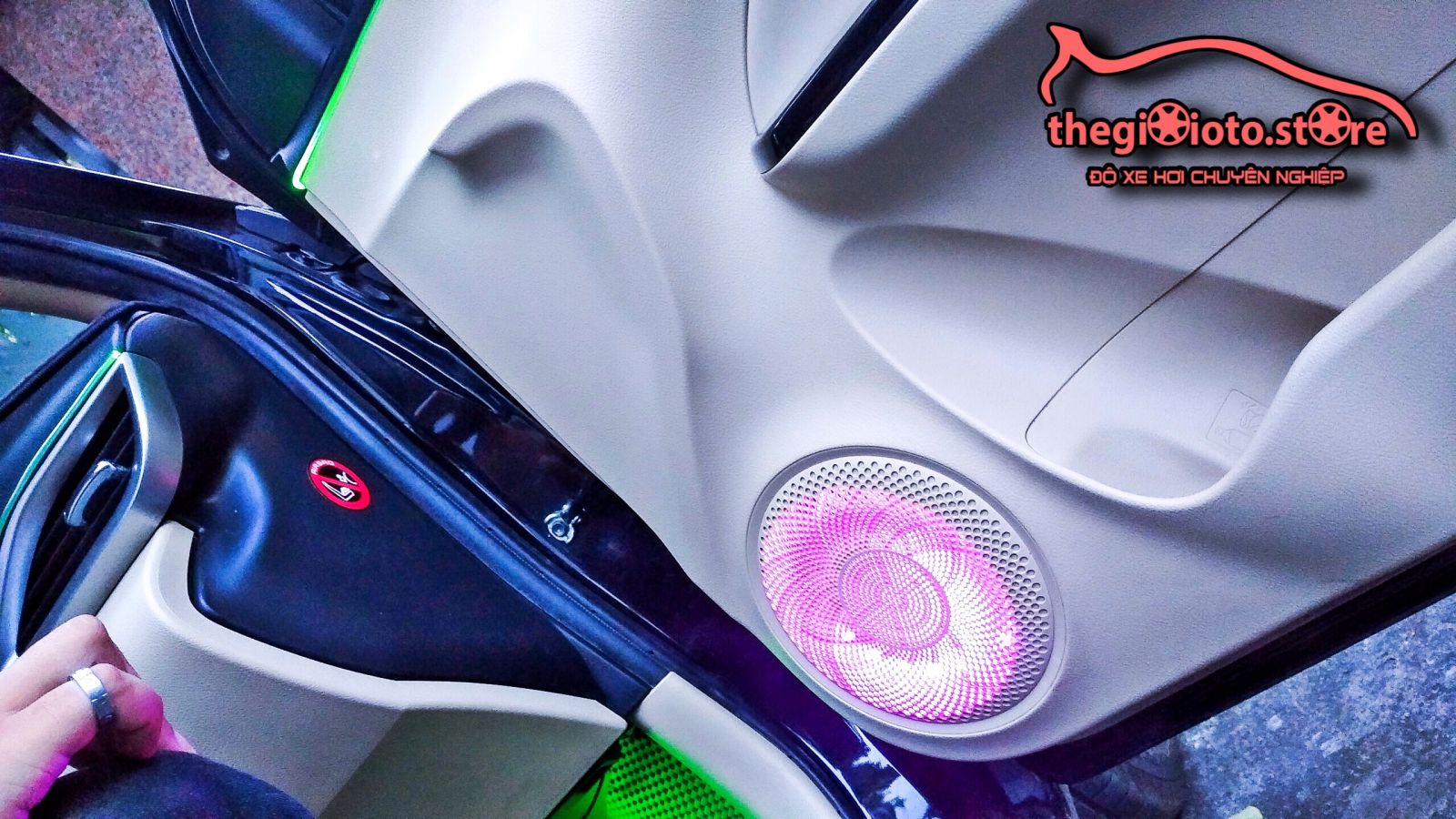 Độ đèn led nội thất cho xe Toyota Vios