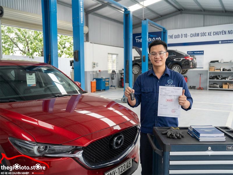 hoan-thanh-bao-duong-dieu-hoa-mazda-cx5-tai-the-gioi-o-to