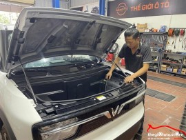 Lắp cốp trước cho con xe VF3 