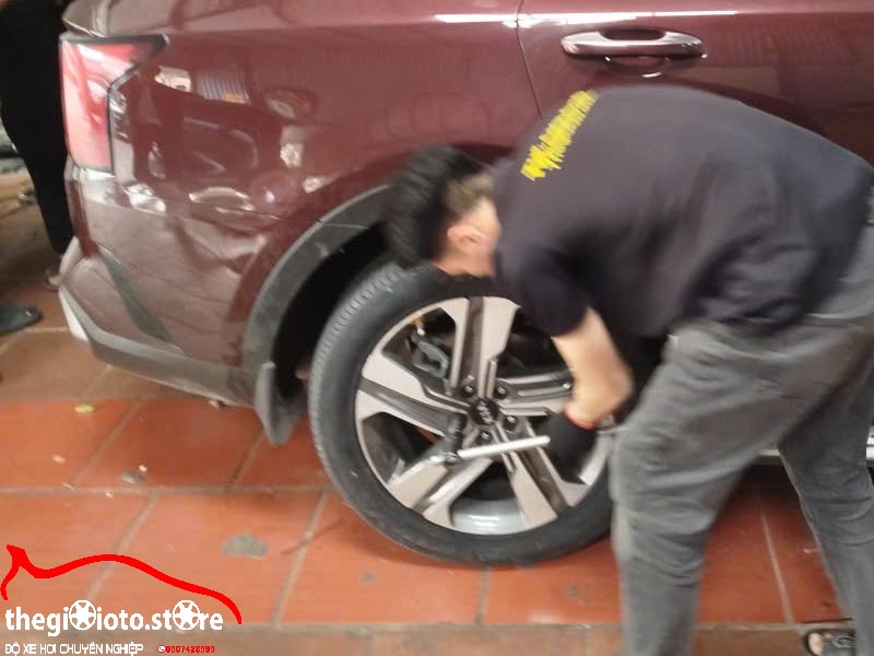 thay-lop-sorento-hai-phong